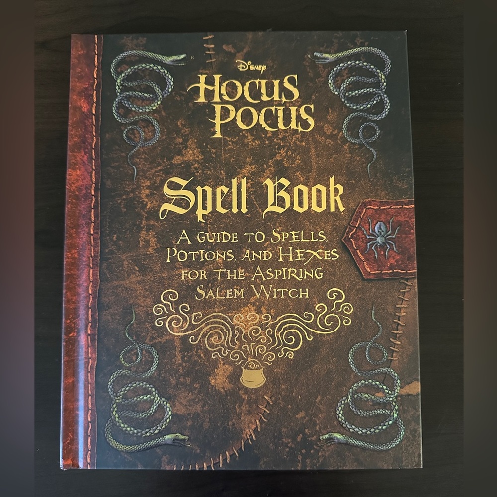 NEW Disney’s Hocus Pocus Spellbook by Eric Geron
